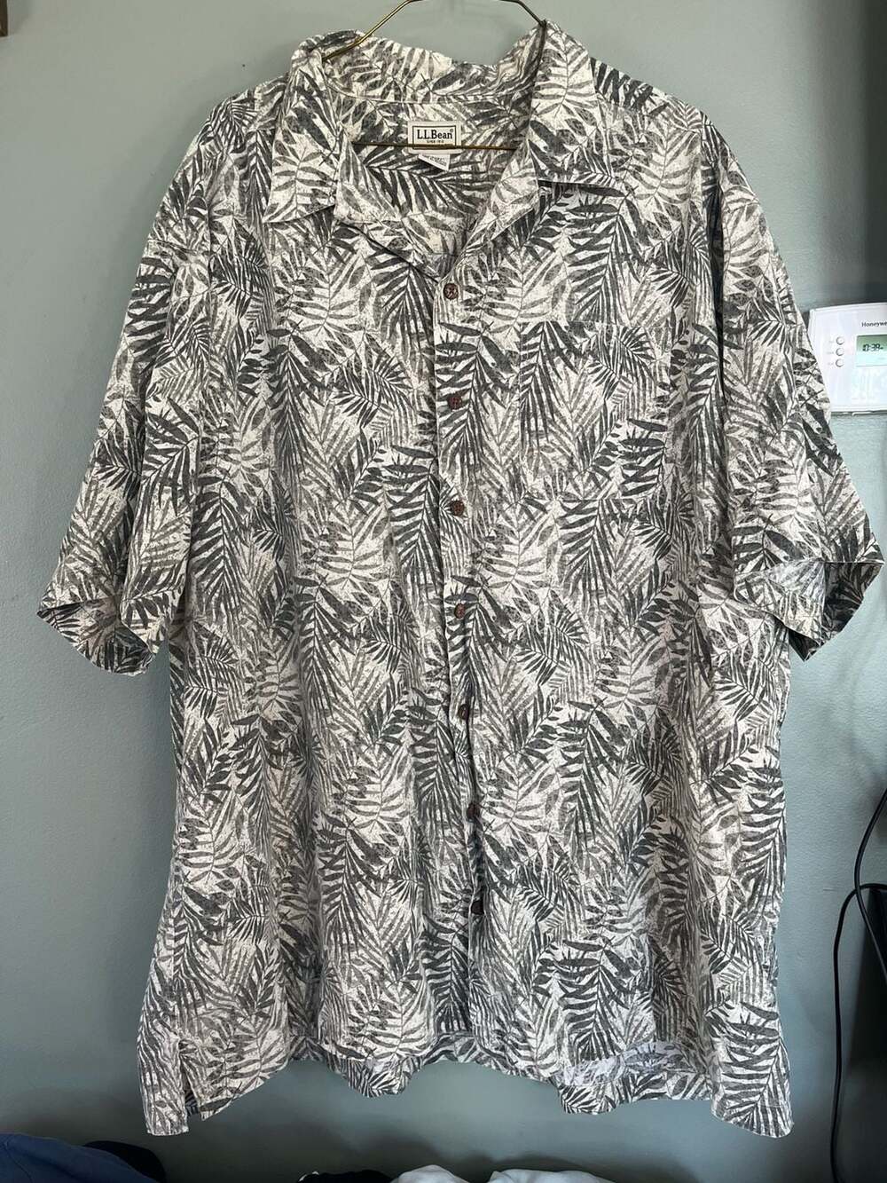 LL Bean Mens XL Tropics Short Sleeve Hawaiian Leaves Button Down Shirt - Israel,